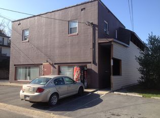 18 Cleveland Ave APT 3, Westover, WV 26501