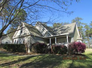 295 Graystone Pointe Dr, Macon, GA 31211