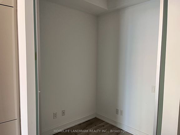 3rd image of 161 Roehampton Ave #507