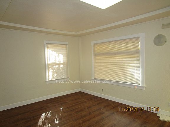 4th image of 194 N 19th St