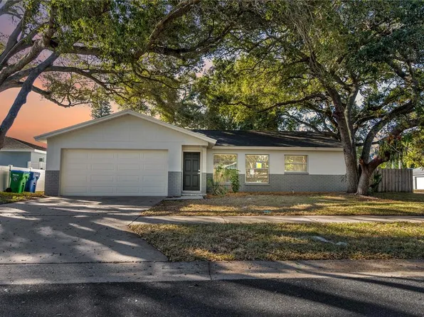11750 110th Ter, Seminole, FL 33778