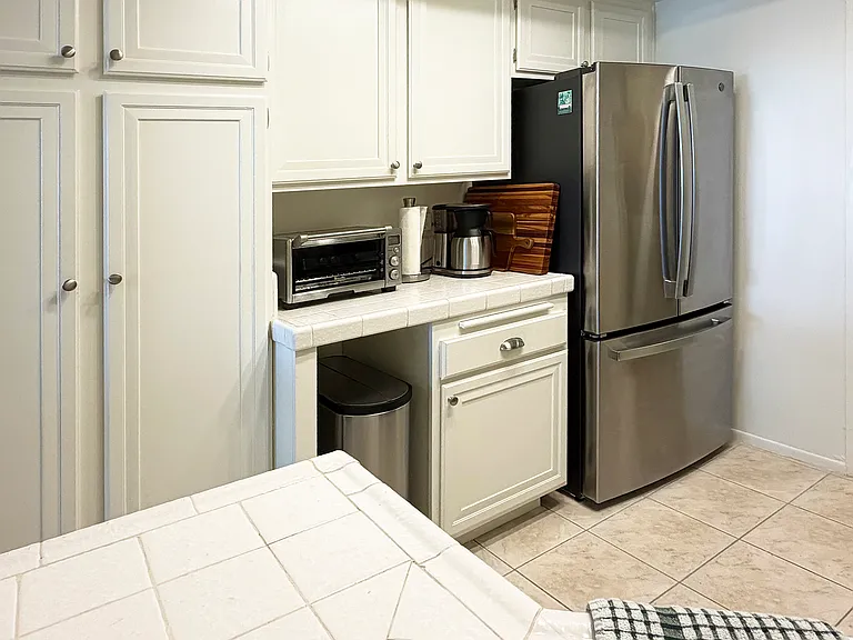 311 E Sierra Madre Blvd #B — Photo 5