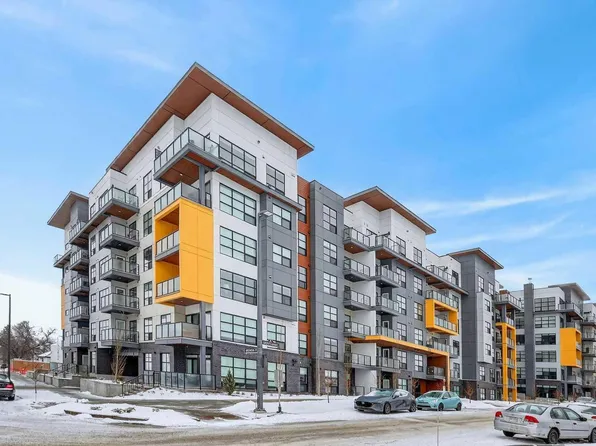 370 Dieppe Dr SW #311, Calgary, AB T3E 7A6