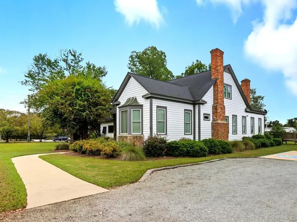 235 Cedric St, Leesburg, GA 31763