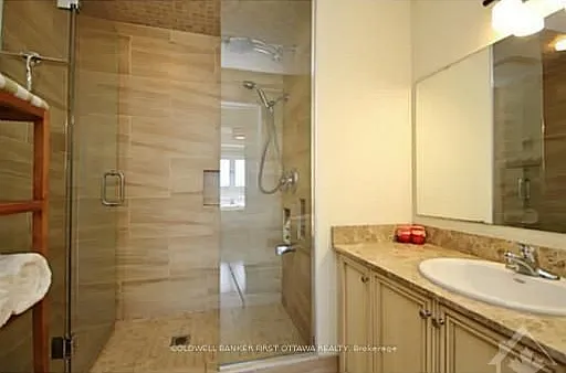 14 Norice St #401 — Photo 16