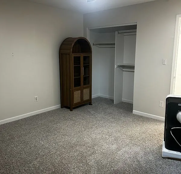 1219 S Yosemite Way #C — Photo 8