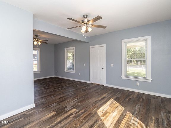 5th image of 6637 Convent Blvd