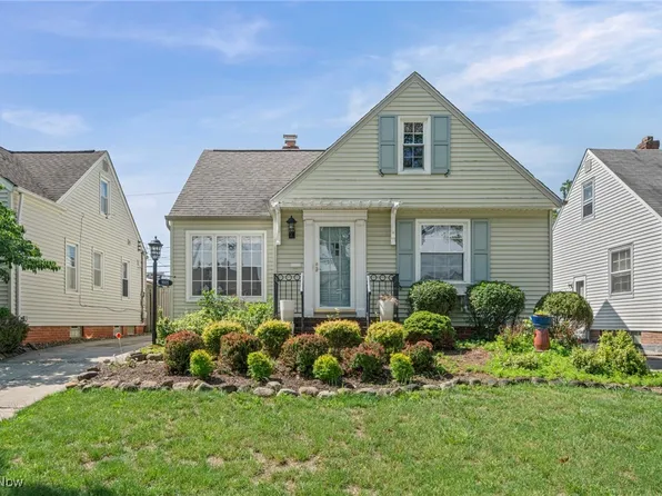 9105 Morton Ave, Brooklyn, OH 44144