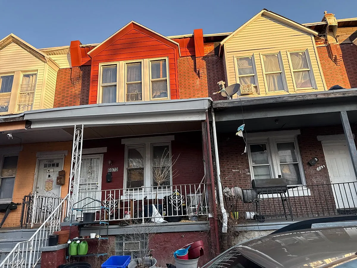 6073 Regent St photo 1