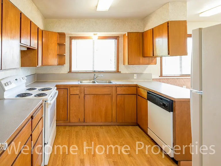 116 SW 13th St — Photo 28