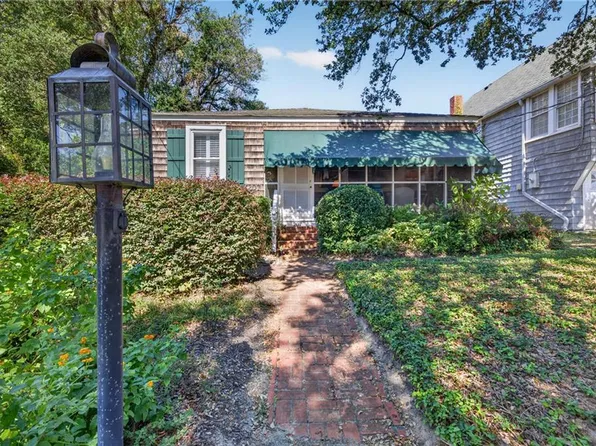 207 81st St, Virginia Beach, VA 23451