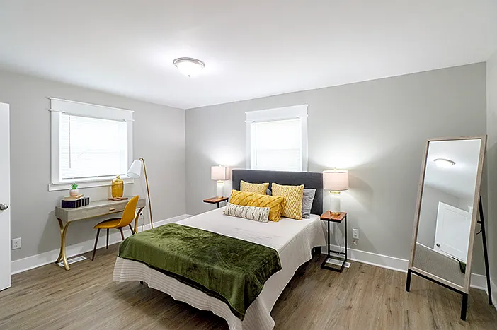 400 Maple Ct — Photo 4