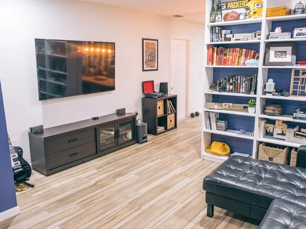 1935 W Pine St, Tampa, FL 33607