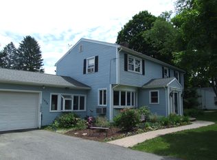 1038 Wolf Hill Rd, Cheshire, CT 06410