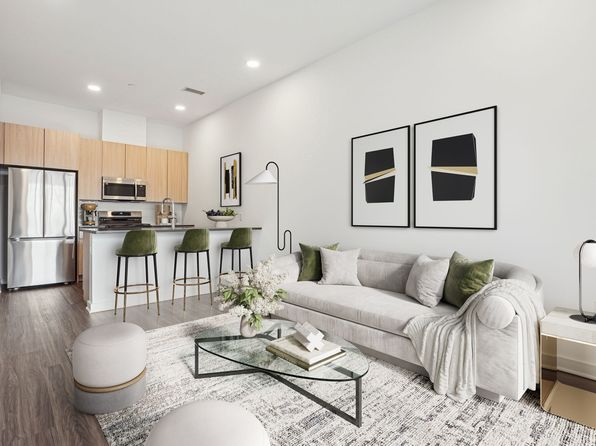 750 Walnut Ave #2330