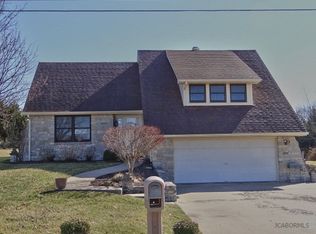 4605 Leandra Ln, Jefferson City, MO 65109