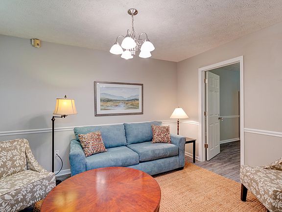 2nd image of 3126 Wish Ave #3D-706349