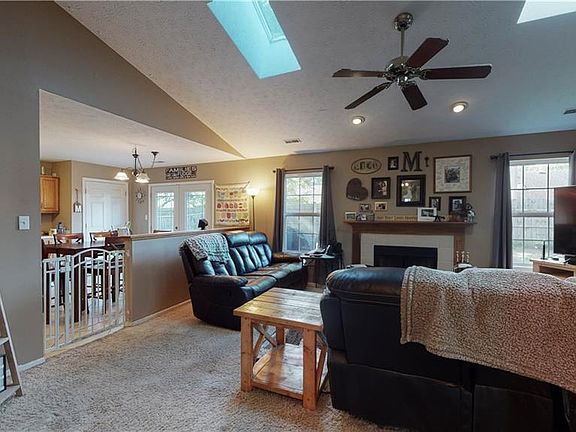 5th image of 8343 Country Charm Dr