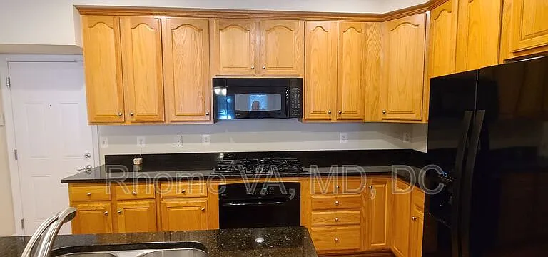 2205 Highbourne Dr — Photo 6