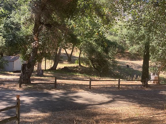 5th image of 2275 Honey Springs Rd