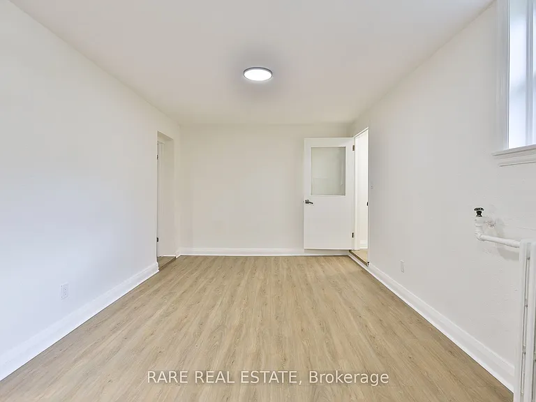 2369 Queen St E #A — Photo 10