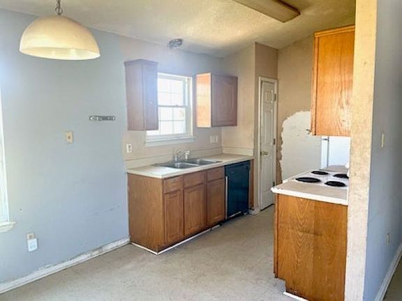 4th image of 90 W Harmony Dr