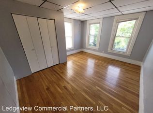 187 Merrimack St APT 4, Manchester, NH 03103