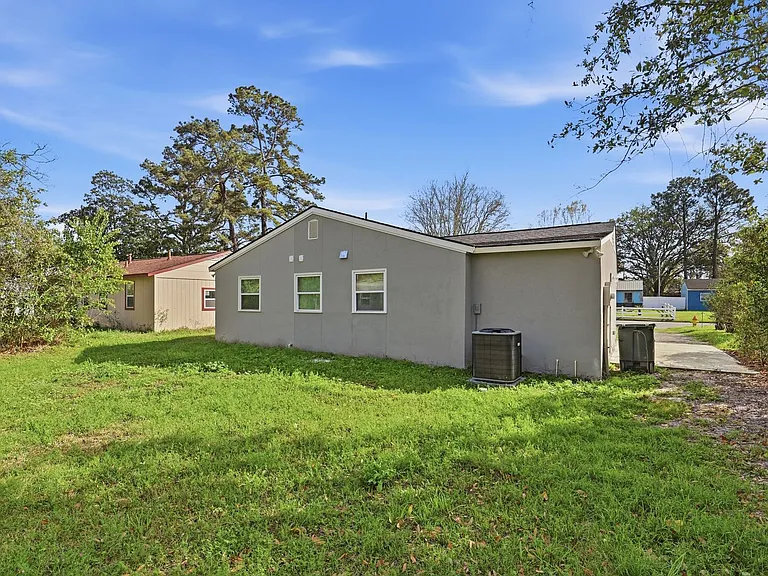 1520 Audubon Dr — Photo 28