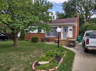 6958 Burnly St, Garden City, MI 48135