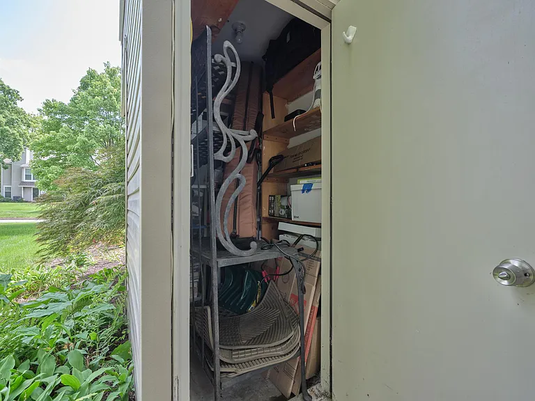 51 Meadow Ln — Photo 13