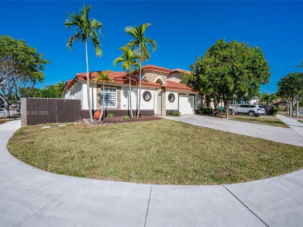 22202 SW 87th Pl, Cutler Bay, FL 33190