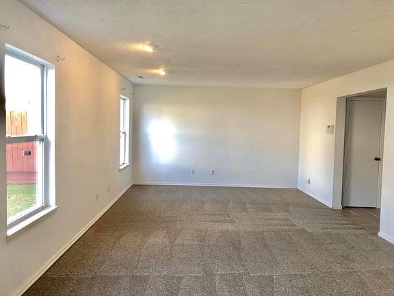 3rd image of 2722 Mingo Ct
