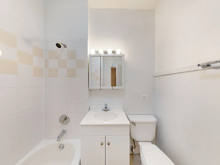 5335-5337 S. Woodlawn Avenue — Photo 5