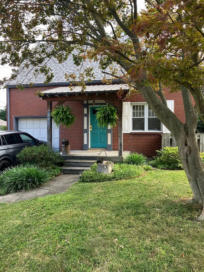367 Terrace Pl photo 1