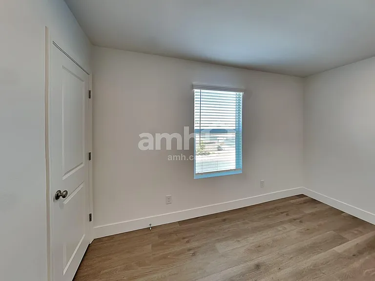 8135 Braavos Peninsula Ave — Photo 20