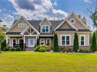 7813 Front 9 Dr, Stokesdale, NC 27357