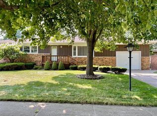 2574 Willowdale Rd, Portage, IN 46368