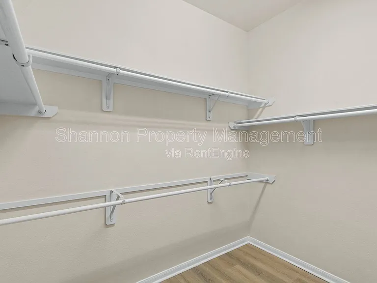 9430 Harmony Lake Ln — Photo 22