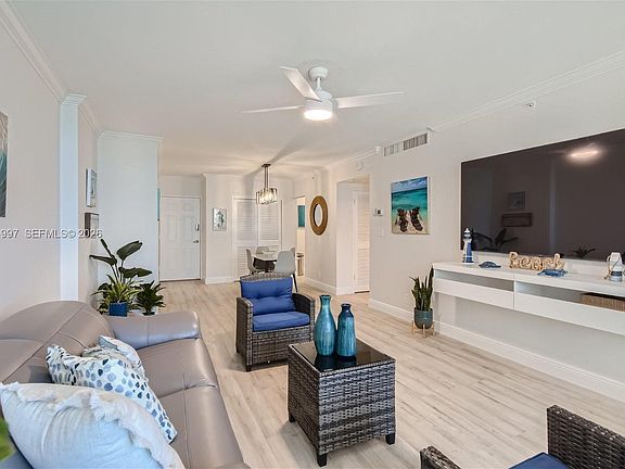 3rd image of 2501 S Ocean Dr APT 715