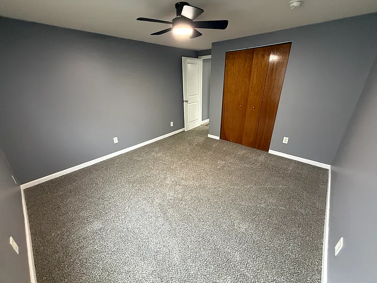1129 Hessian Ave #A — Photo 8