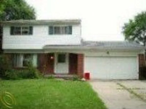 29239 Somerset Dr, Southfield, MI 48076