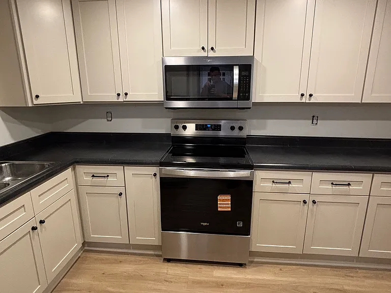 1210 E Chilhowie Ave — Photo 10