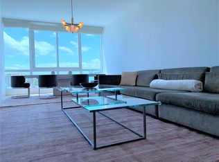 100 S Pointe Dr UNIT TH10, Miami Beach, FL 33139