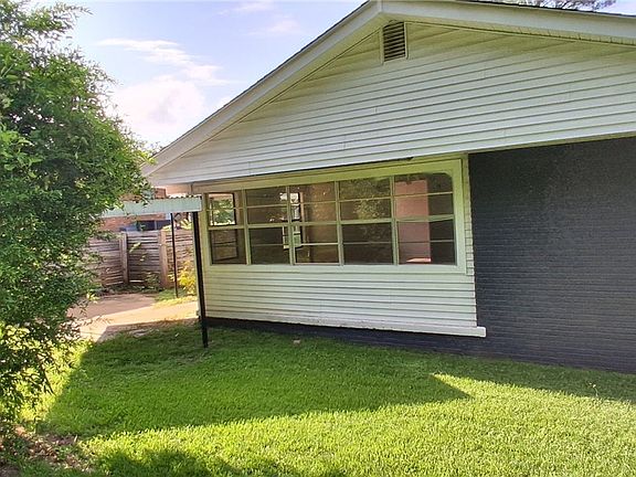 2nd image of 1902 43rd St
