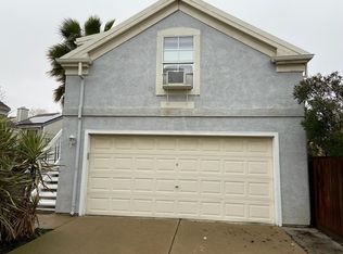 369 Torrington Dr, Brentwood, CA