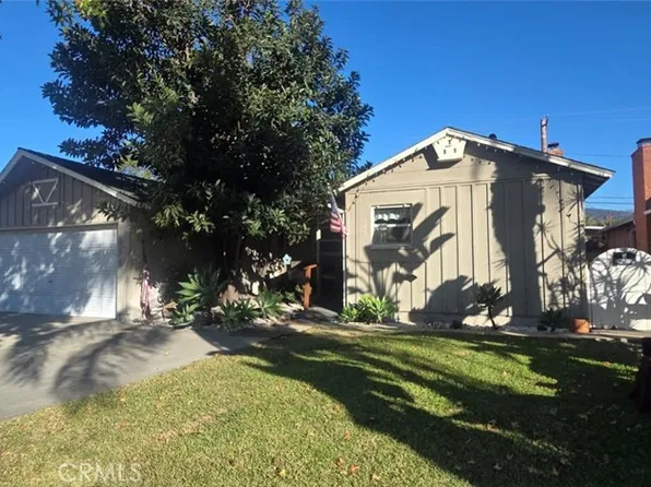 449 E Mauna Loa Ave, Glendora, CA 91740