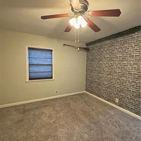3297 N Pershing Ave — Photo 10