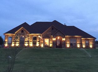 19518 Ridge Point Circle, Lindale, TX 75771