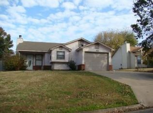 1920 Timber Oaks Ln, Van Buren, AR 72956