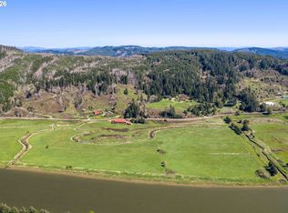 1 Stargazer Ln, Coquille, OR 97423